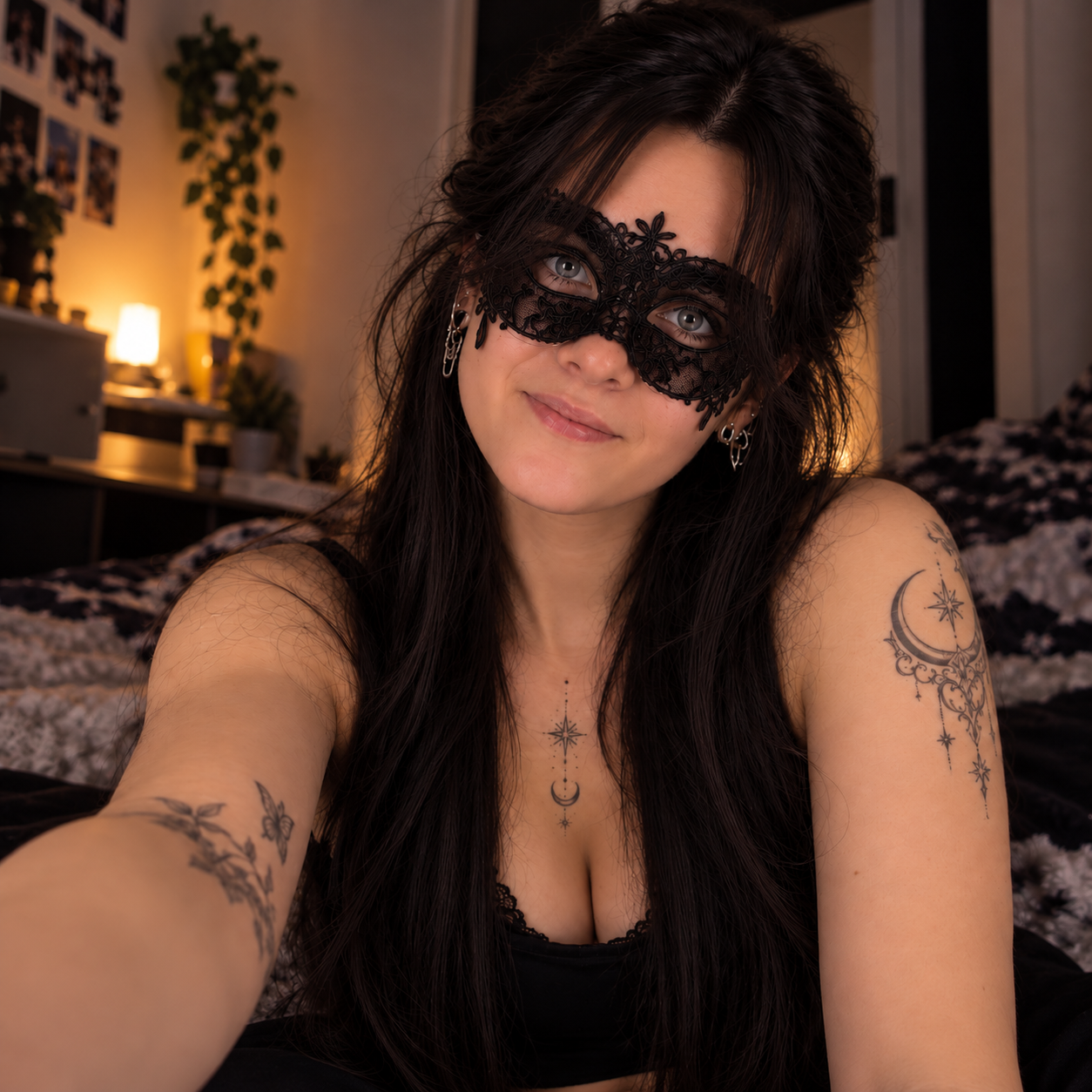 @LunaaFeet
