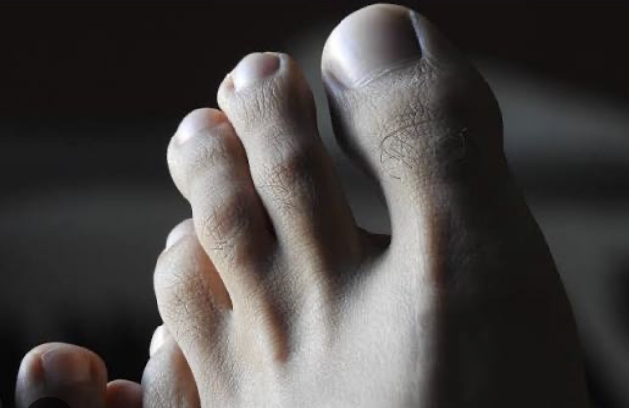 @Grand_pieds